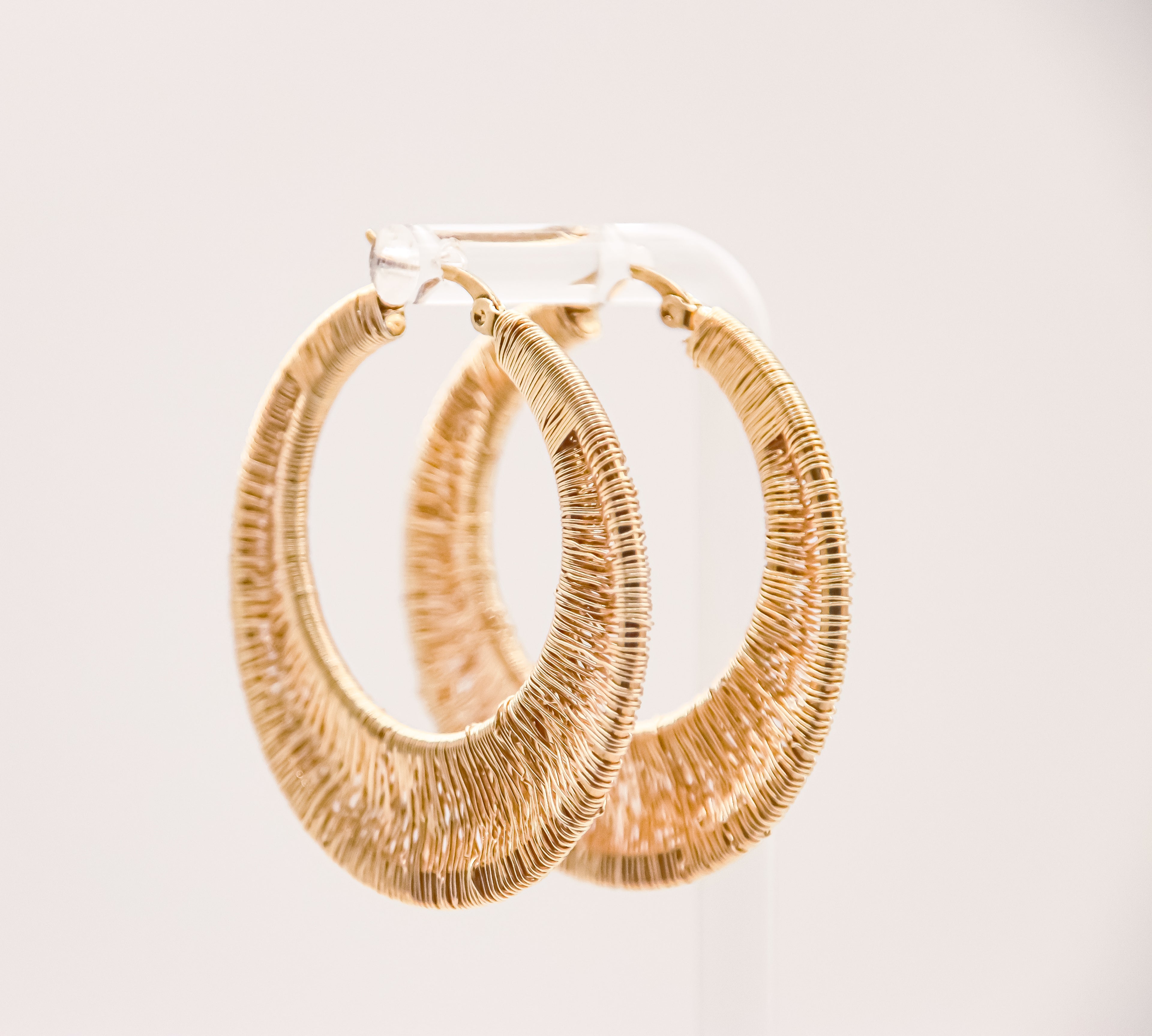 Boucles d’oreilles créoles perlée - Collection tissée Finition dorée – BCTO1 (Copie)