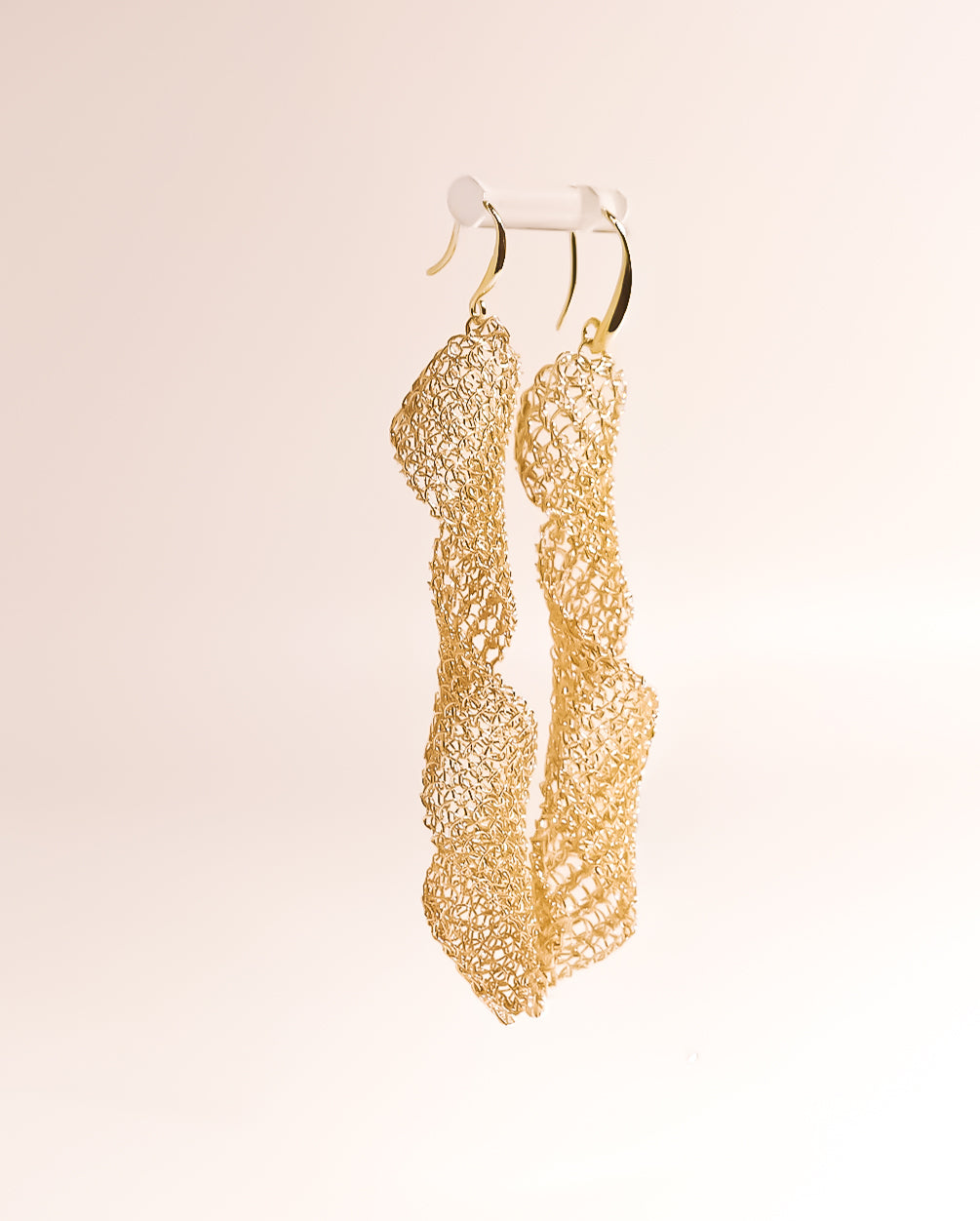 Boucles d’oreilles Spirale– Collection tissée Finition